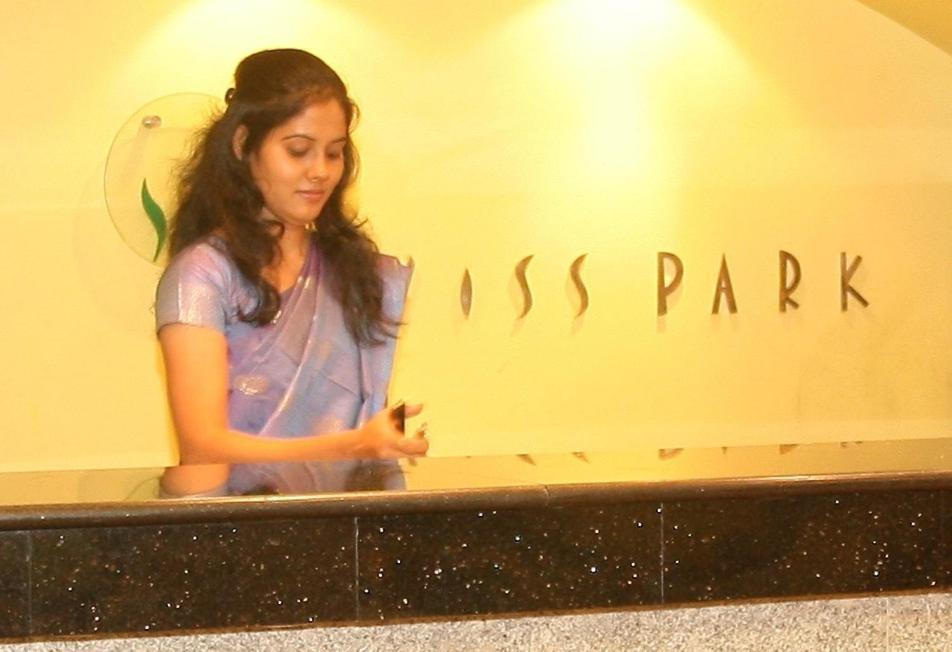 Hotel Swiss Park Dhaka Exterior foto